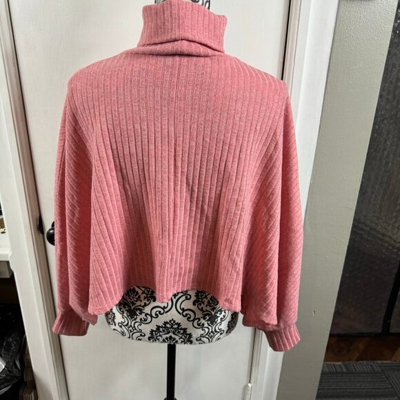 Forever 21 Ribbed Turtleneck Sweater | Cropped Batwing Fit, Baby Pink | Size M - Picture 7 of 8